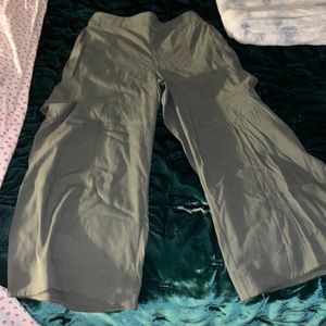 Lulu crop cargos